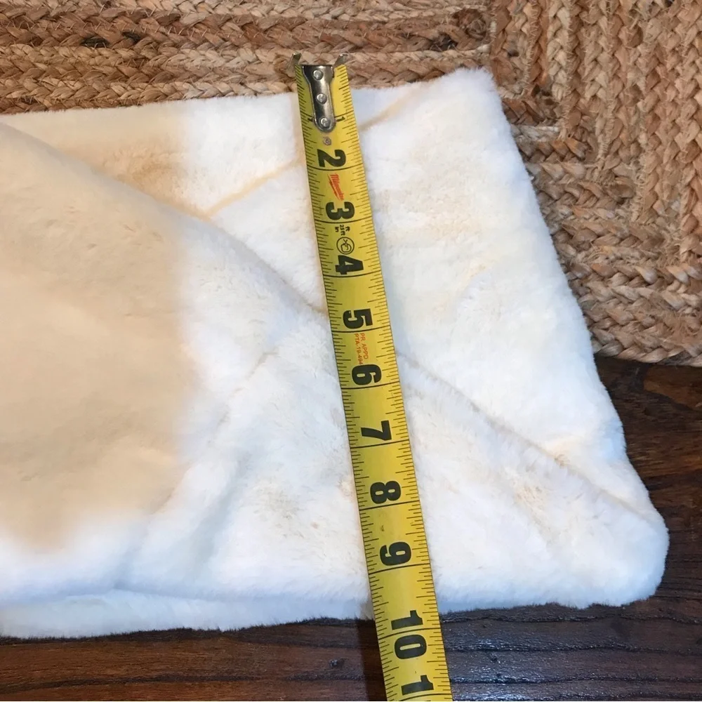 ❄️Infinity Fur Scarf